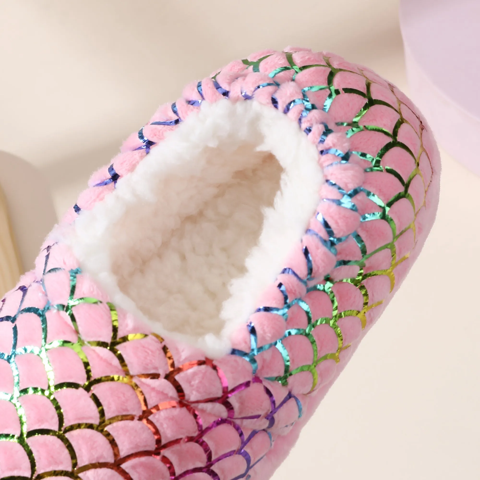 Girls Slippers Mermaid Princess No-Slip Memory Foam Slippers Soft Rubber Sole House Shoes for Bedroom Indoor Outdoor (Toddler/Little/Big Kid)